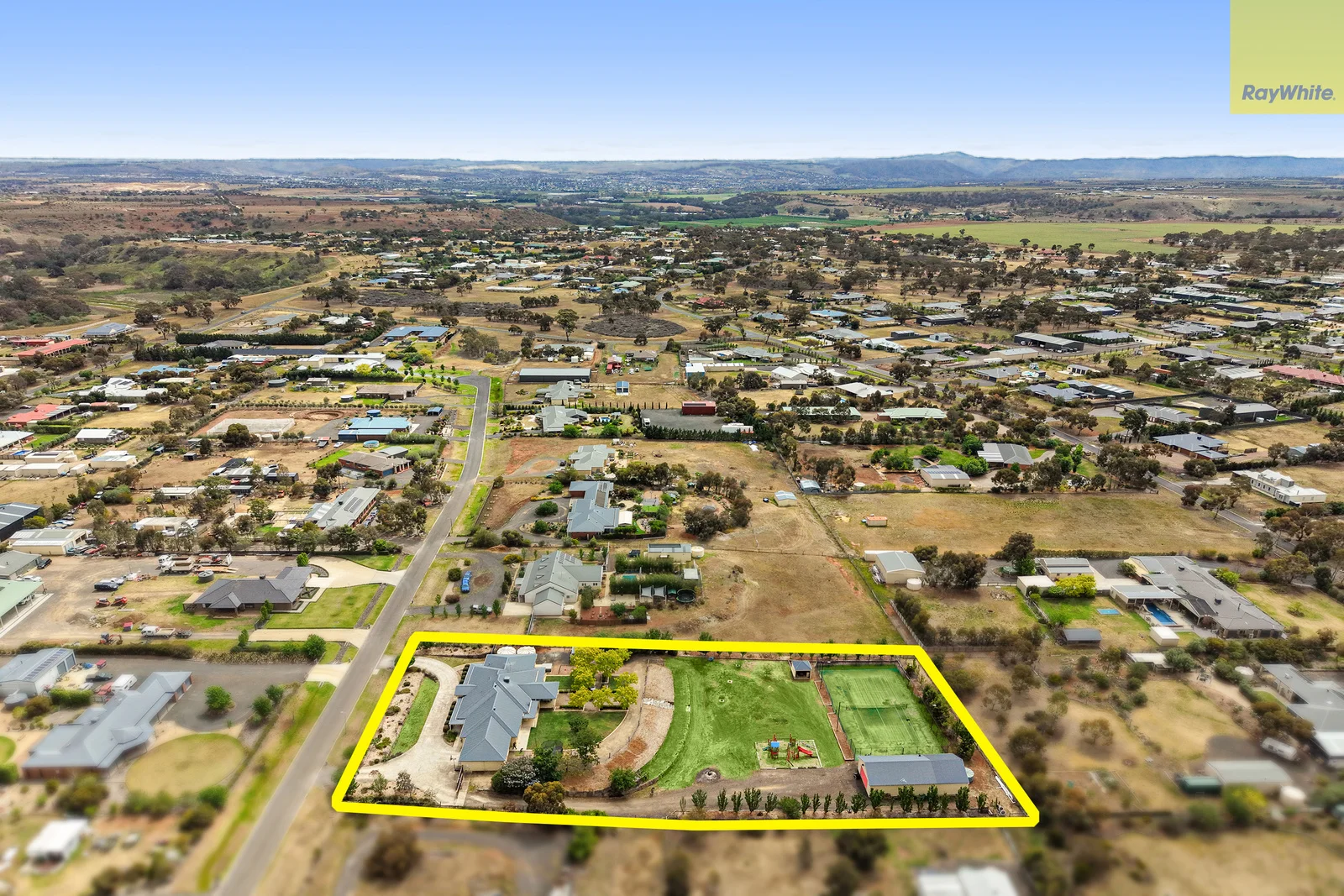 Additional image 30 of 4 Eyrie Court, Hopetoun Park VIC 3340