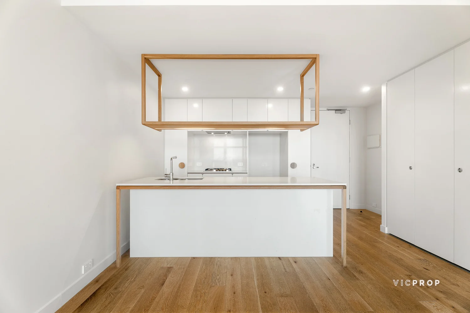 1013/642 Doncaster Road, Doncaster VIC 3108