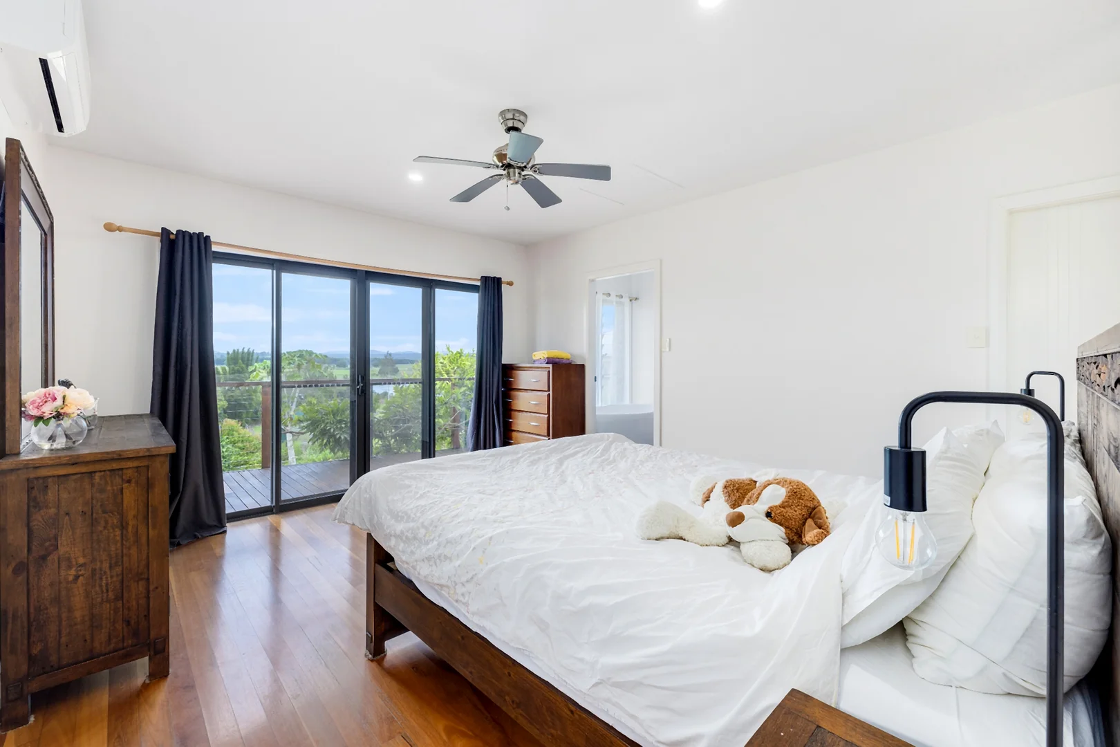 Additional image 15 of 19 Caerlon Place, Greenhill NSW 2440