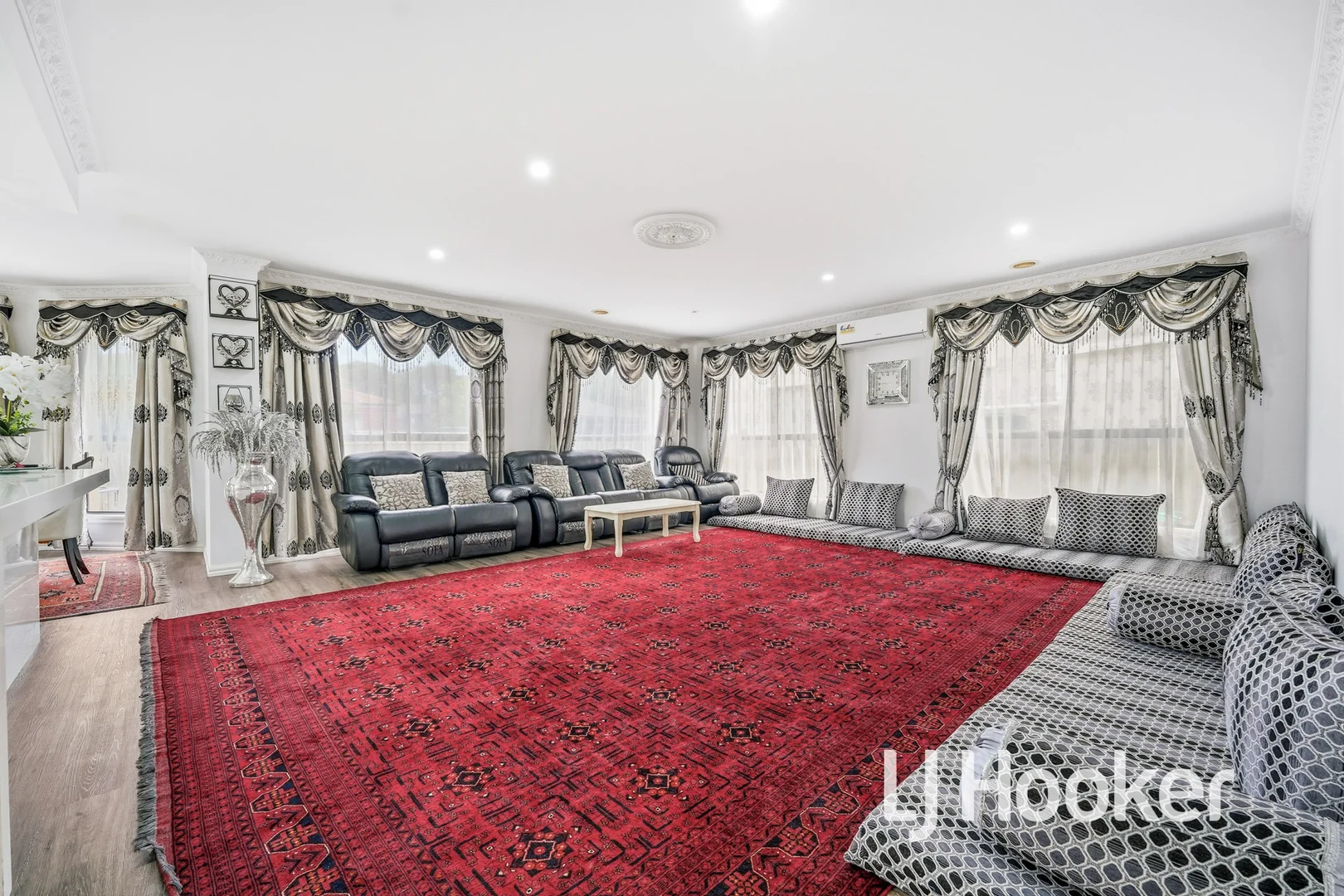 Additional image 6 of 32 Yorkshire Drive, Cranbourne North VIC 3977