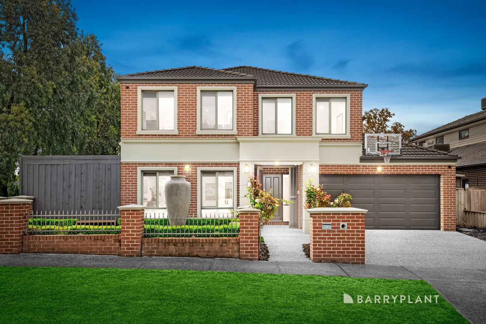 17 Sargood Drive, South Morang VIC 3752