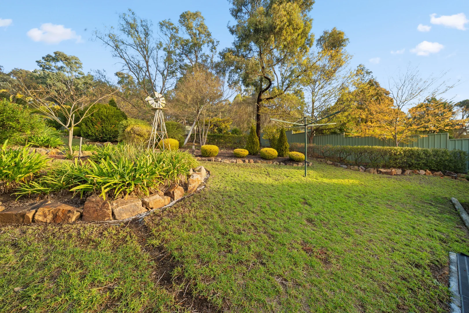 Additional image 35 of 19 Pine Place, Karabar NSW 2620