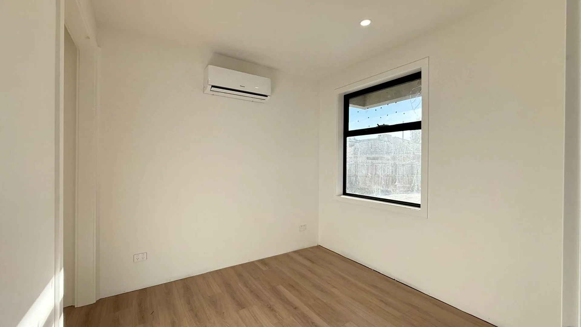 Additional image 10 of 4/33 Nockolds Crescent, Noble Park VIC 3174