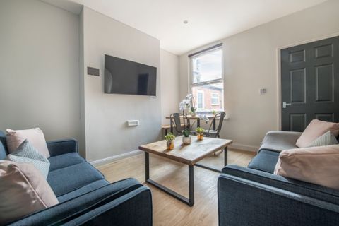 35 Bute Avenue, Nottingham NG7