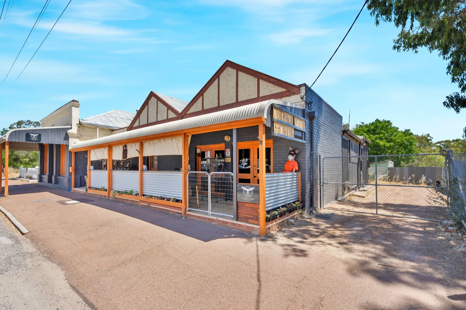 53 Avon Tce, York WA 6302