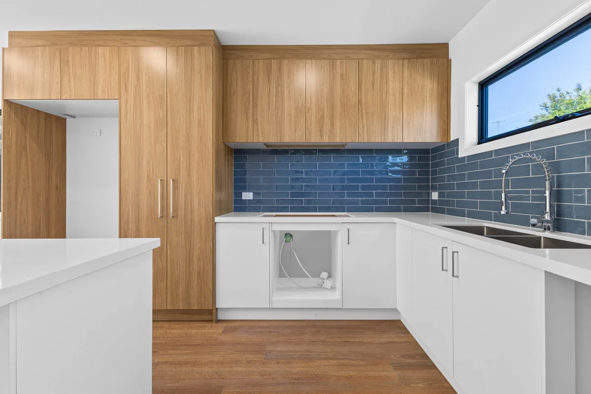 Additional image 2 of 2/11 Hawker Street, Moe VIC 3825