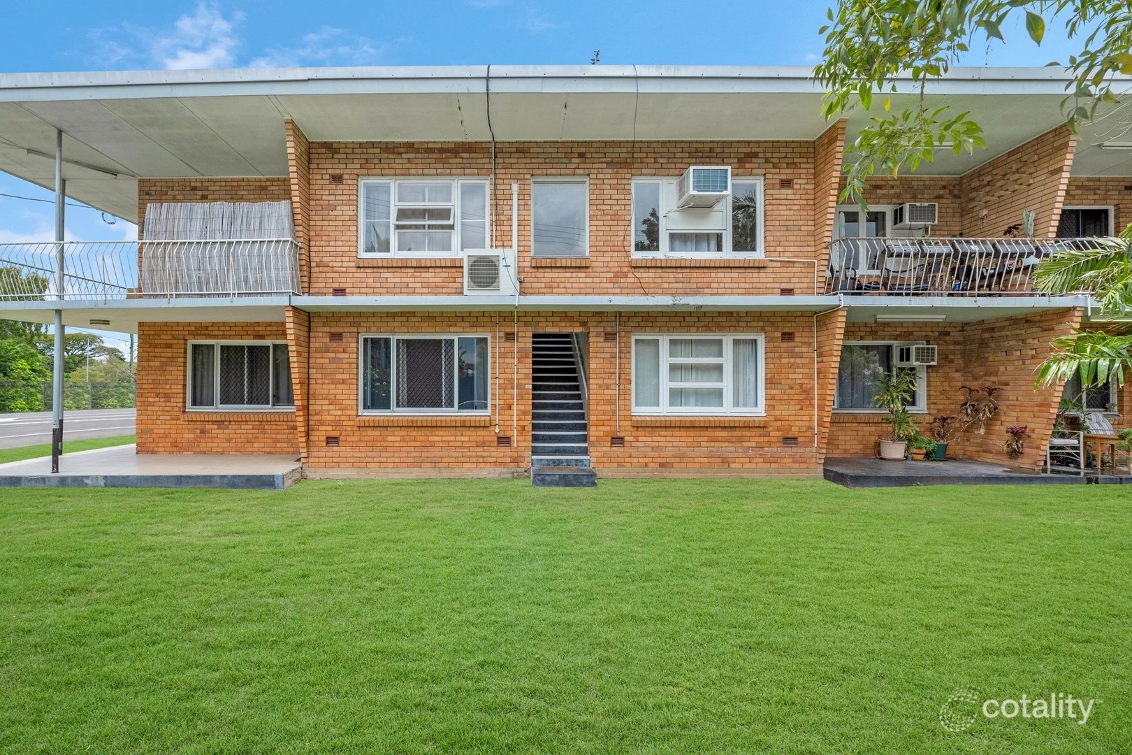 3/2 Healy Street, Mundingburra QLD 4812