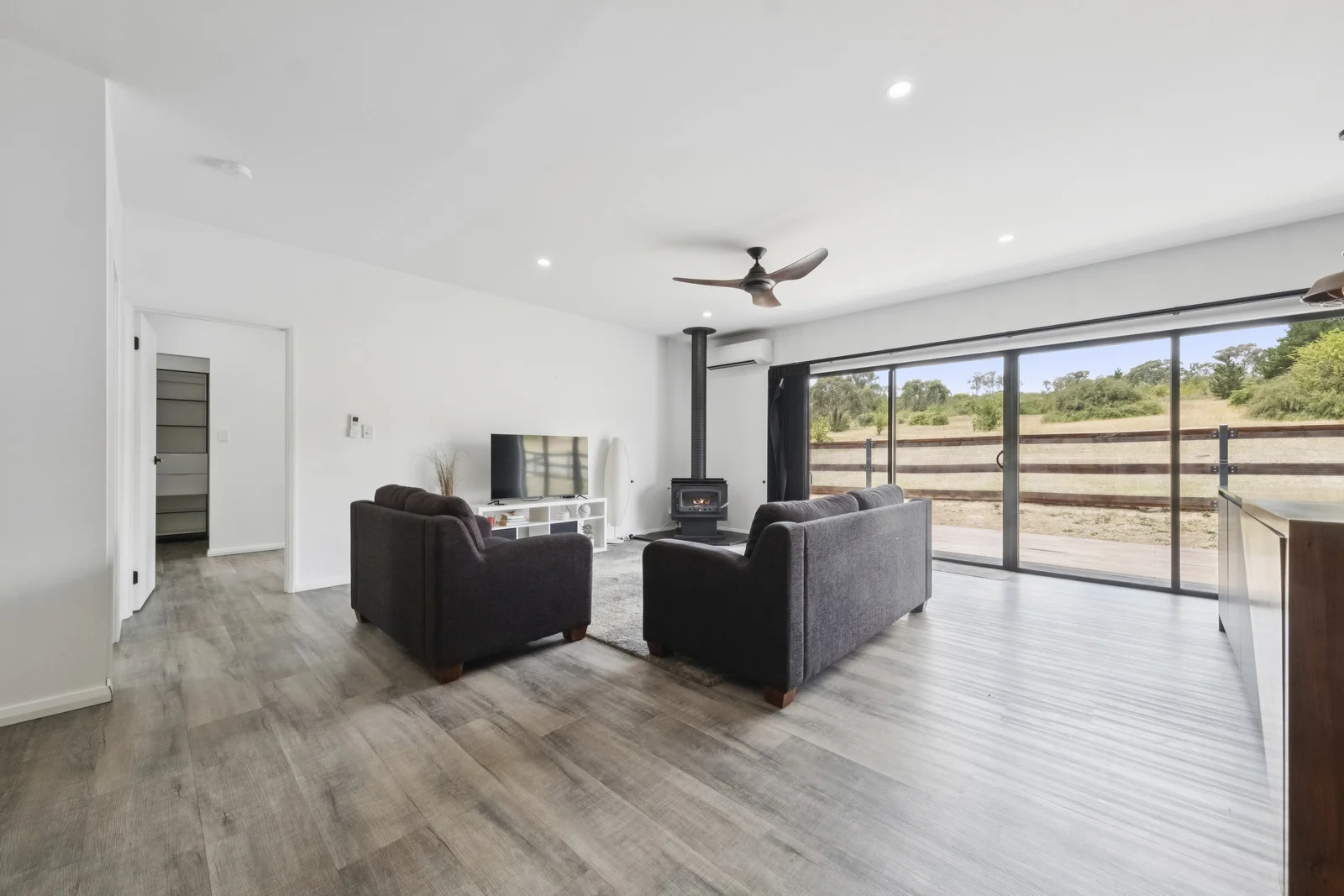 Additional image 12 of 58 Ford Street, Yass NSW 2582