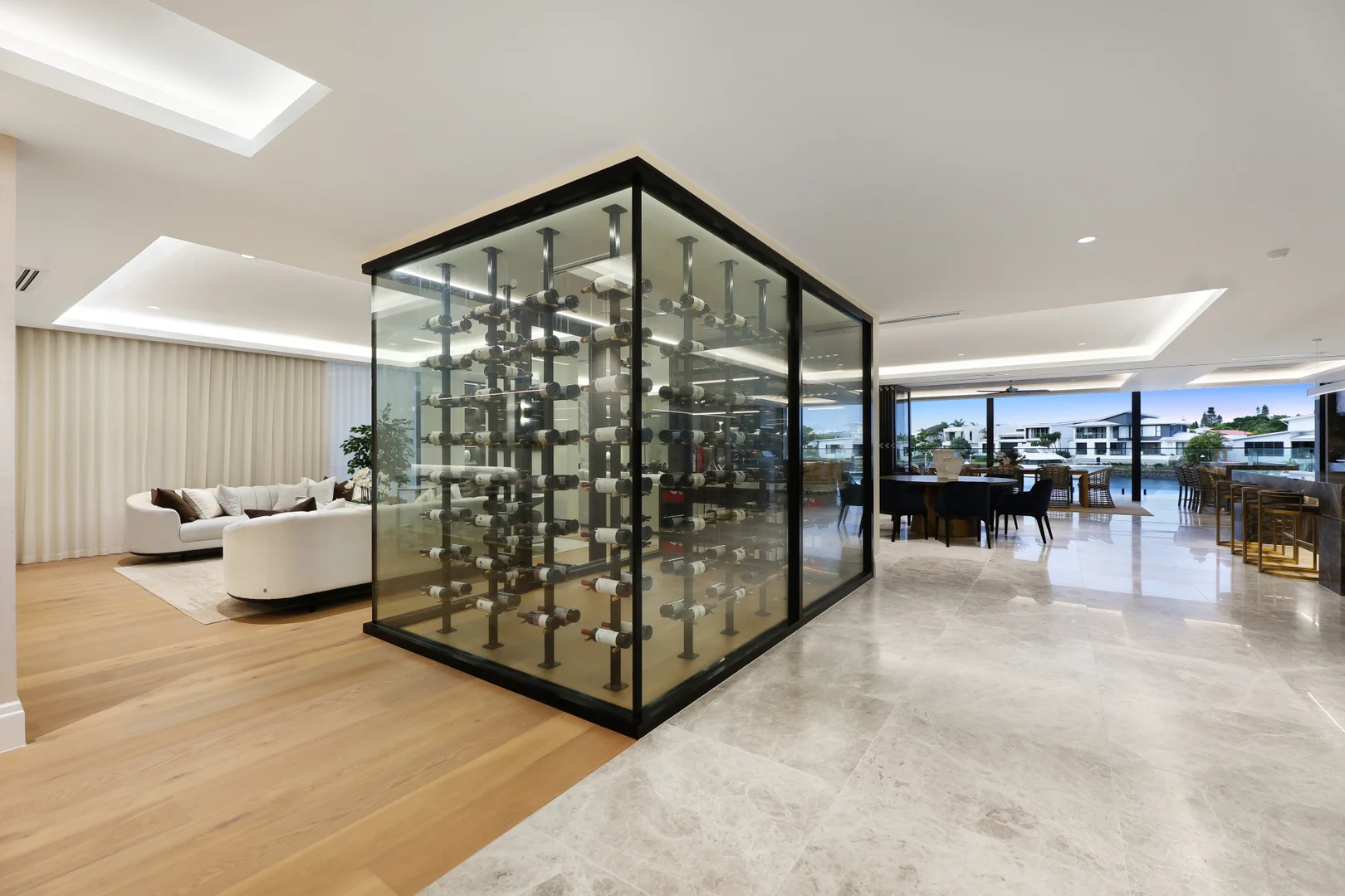 Additional image 3 of 1033 Edgecliff Place, Sanctuary Cove QLD 4212