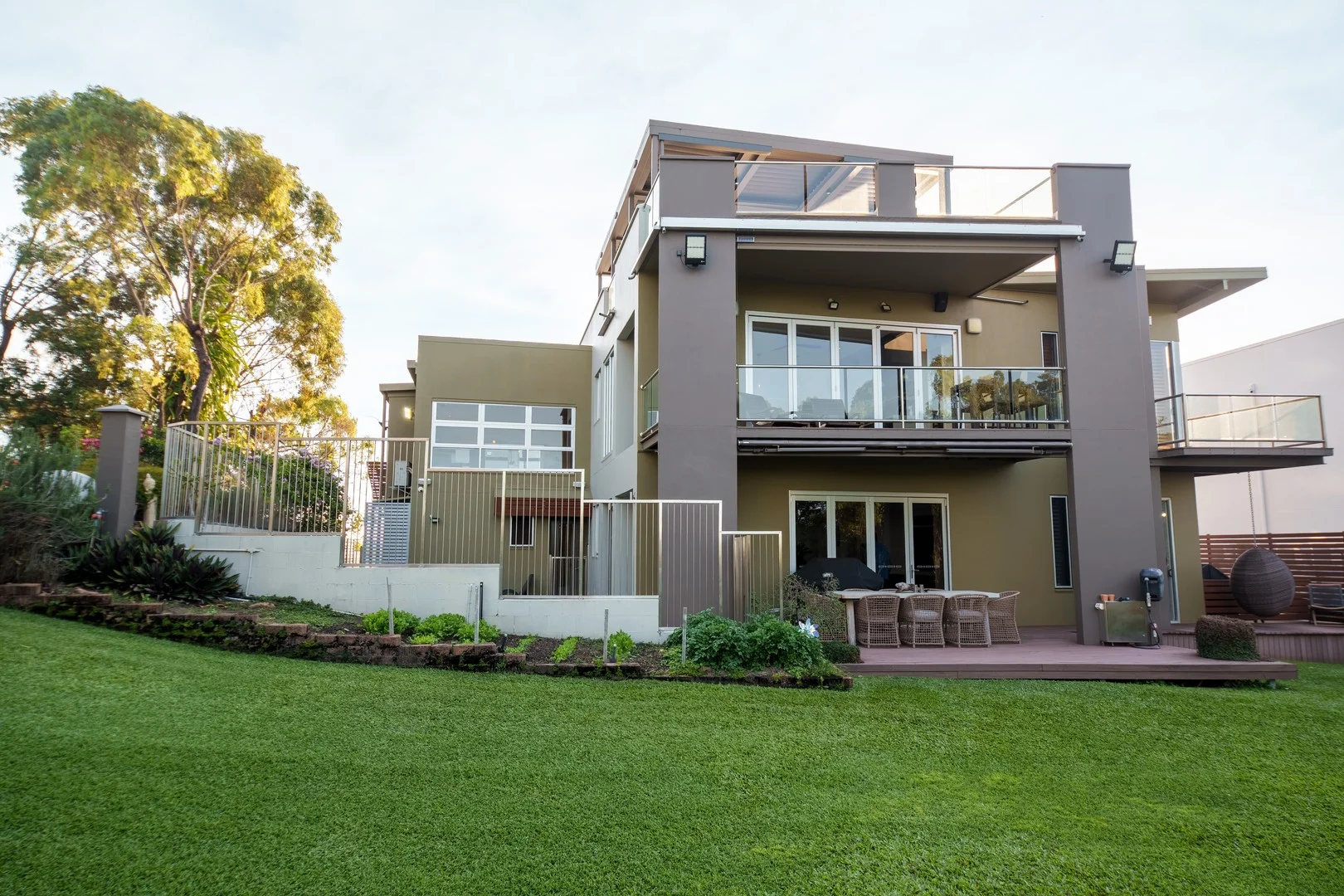 Additional image 2 of 1 Stirling Drive, Castle Hill QLD 4810