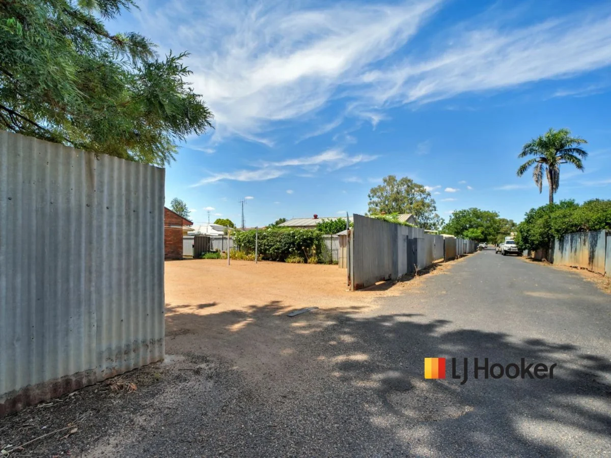Additional image 13 of 1-4/18 Algalah Street, Narromine NSW 2821