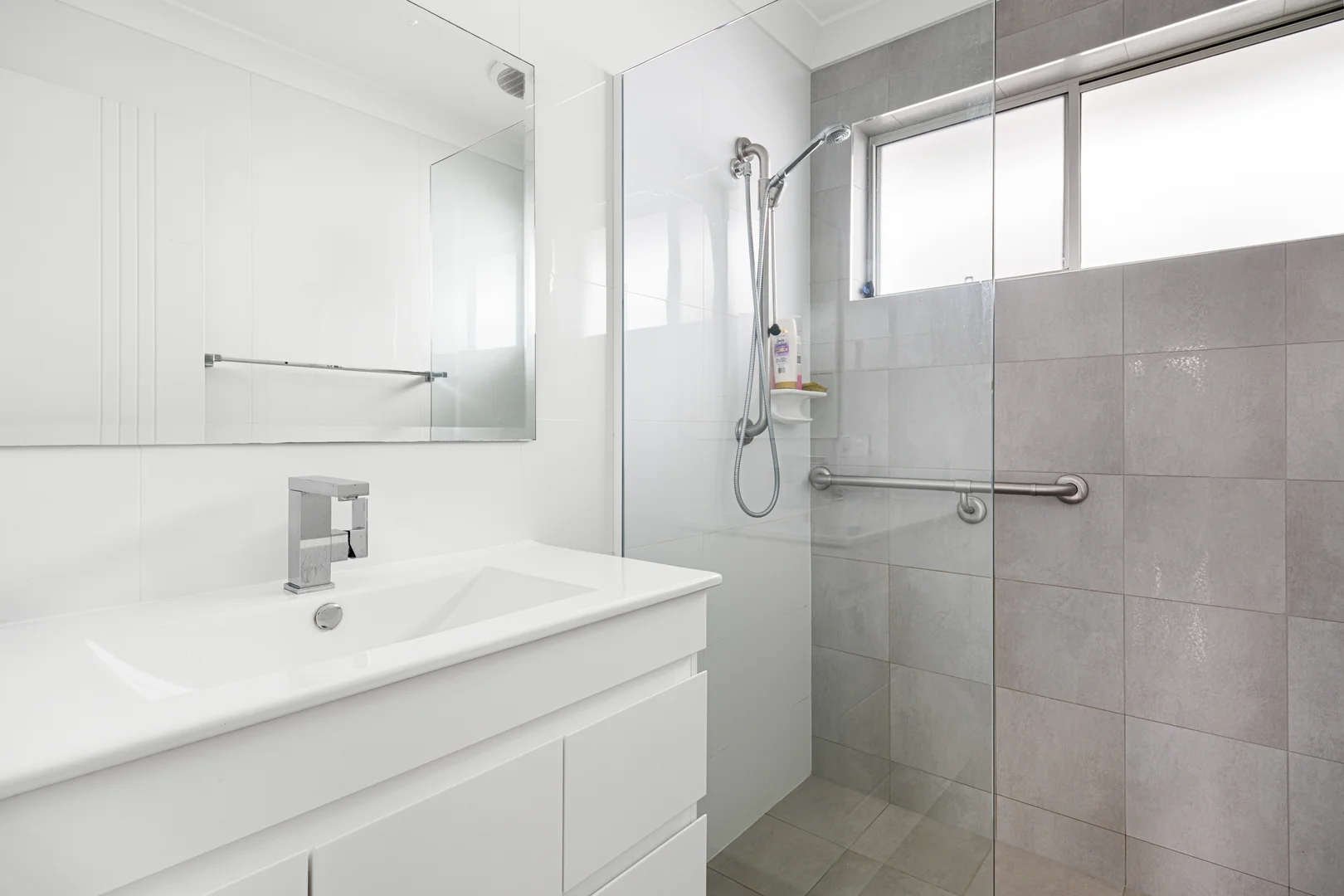 Additional image 7 of Unit 2/4 Irrawang Street, Raymond Terrace NSW 2324