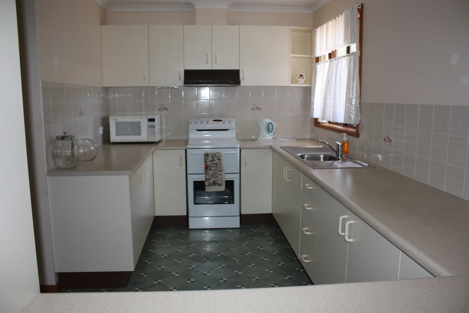 Additional image 3 of 4/188 Indigo Court, Rutherglen VIC 3685