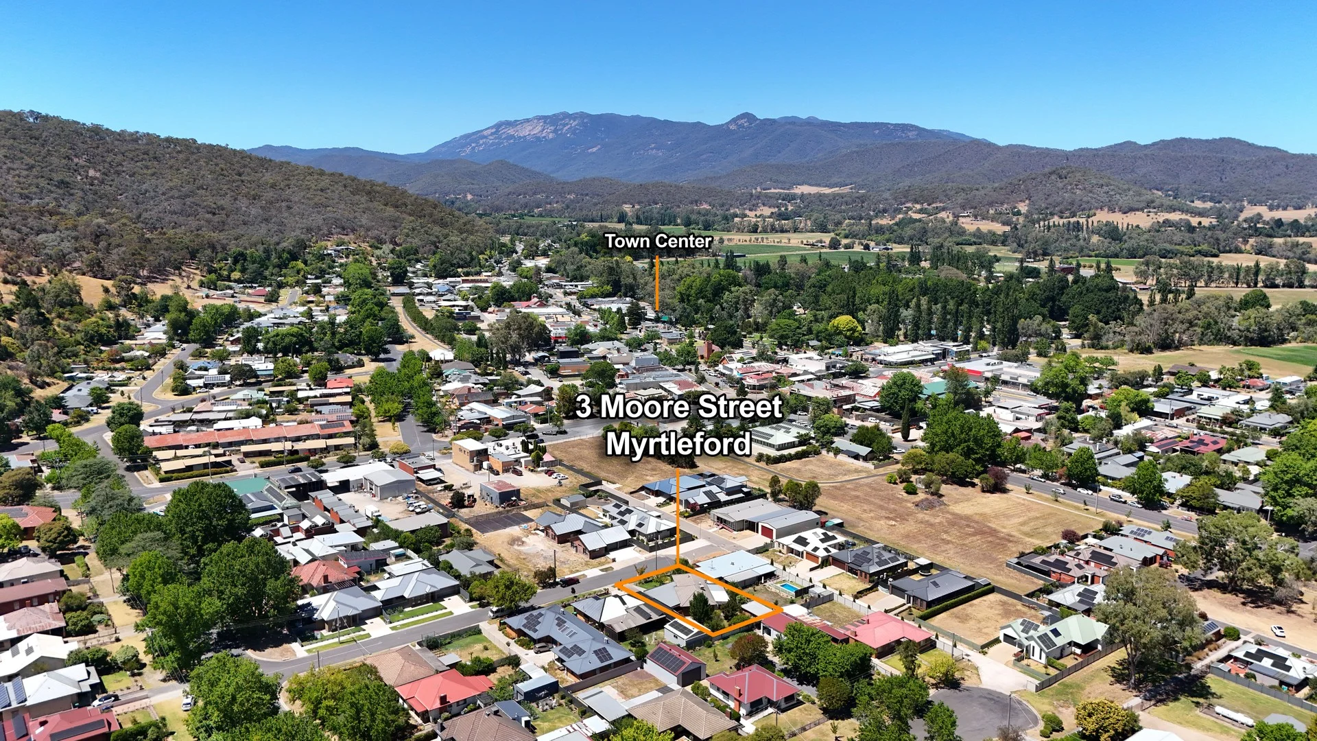 3 Moore Street, Myrtleford VIC 3737