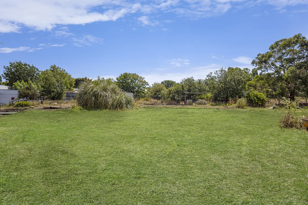 Additional image 11 of 30 High Street, Merino VIC 3310