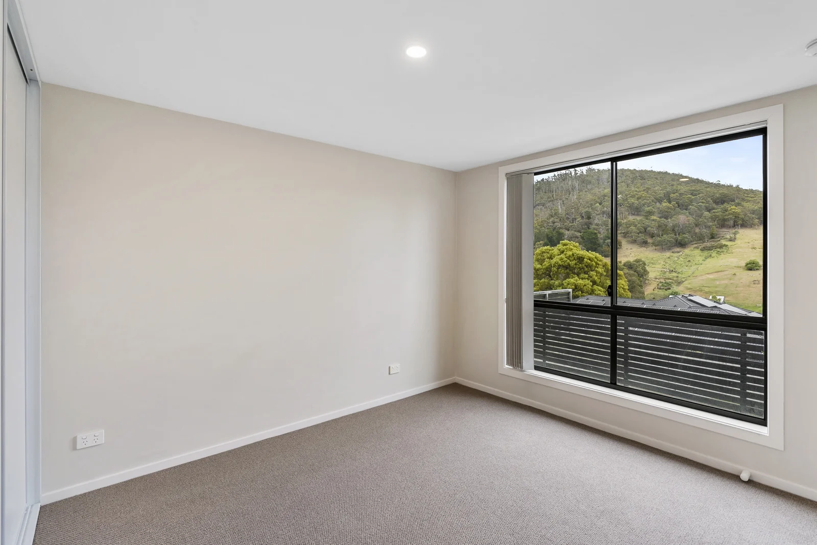 Additional image 12 of 5 Olive Grove, Lenah Valley TAS 7008