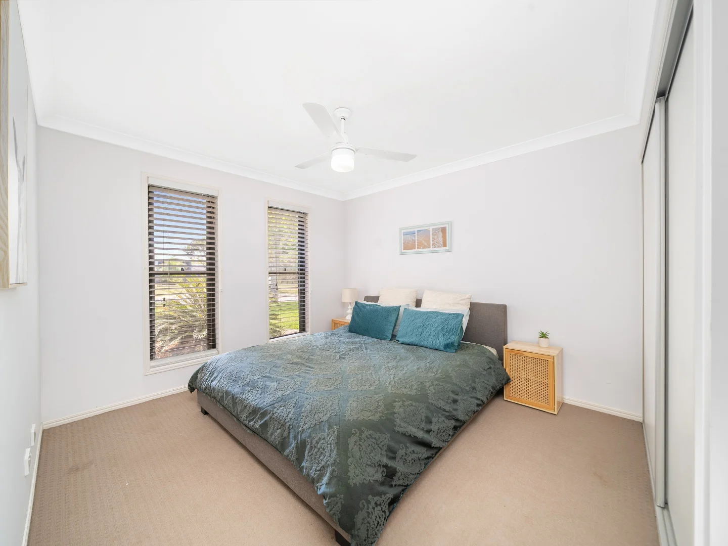 Additional image 11 of 20 Rushcutters Court, Sandstone Point QLD 4511