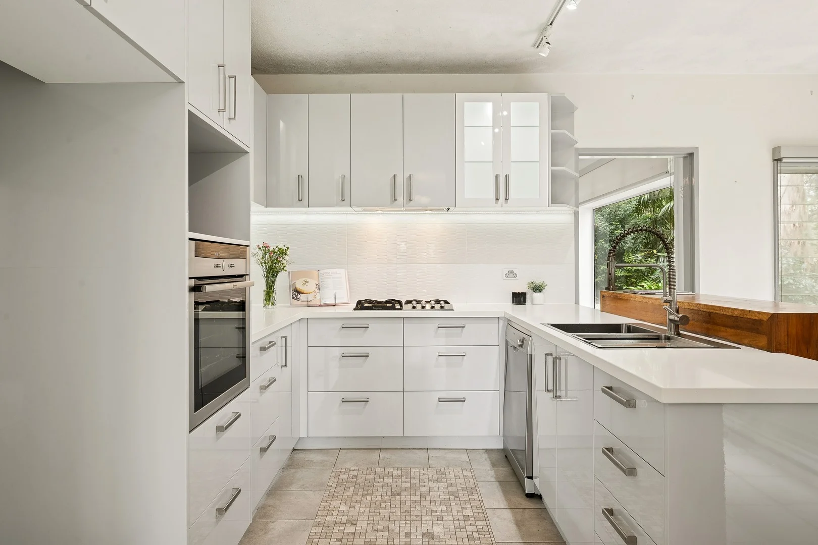 Additional image 3 of 12 Benson Road, Mount Nebo QLD 4520