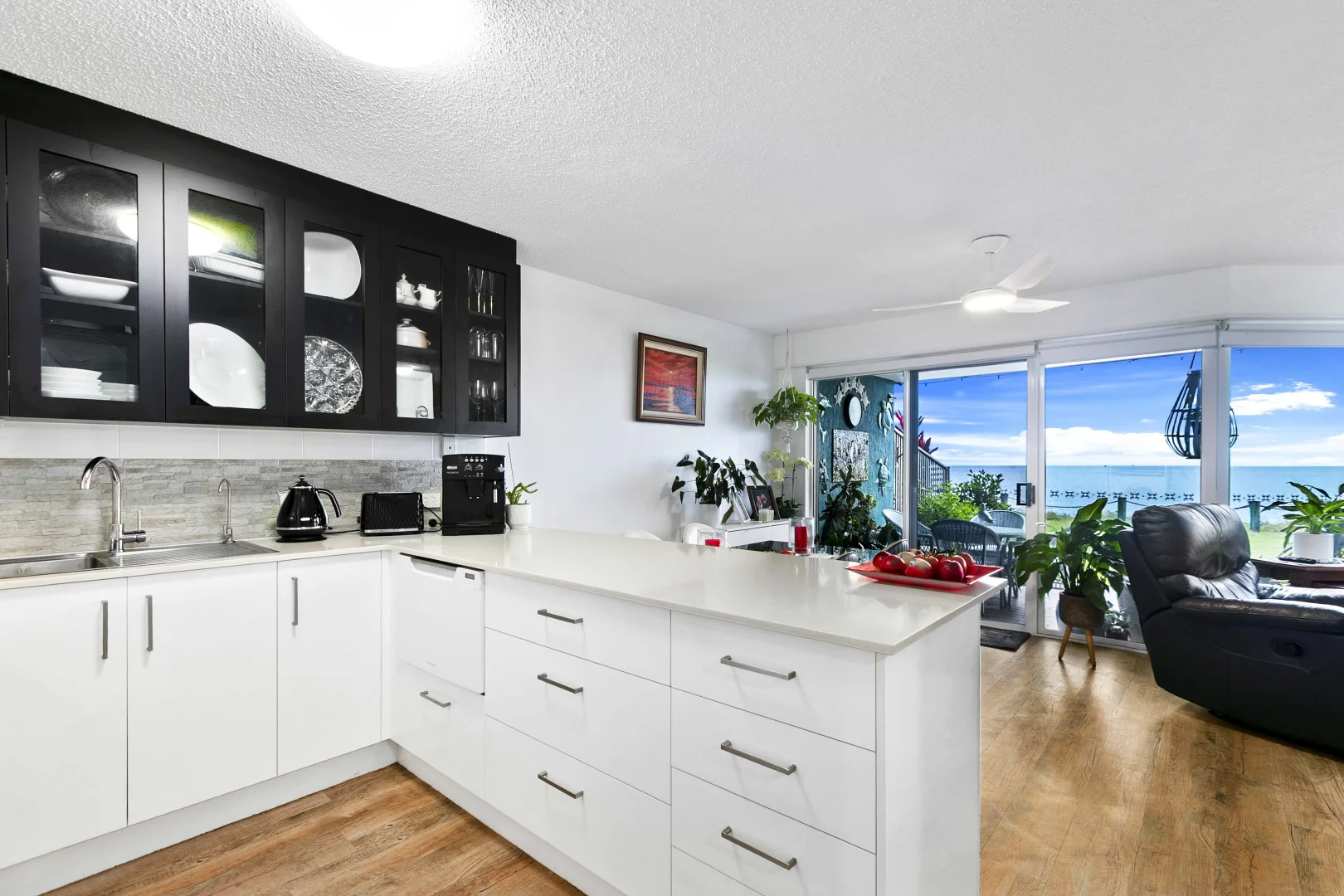 Additional image 3 of 128/17 Buccaneer Drive, Urangan QLD 4655