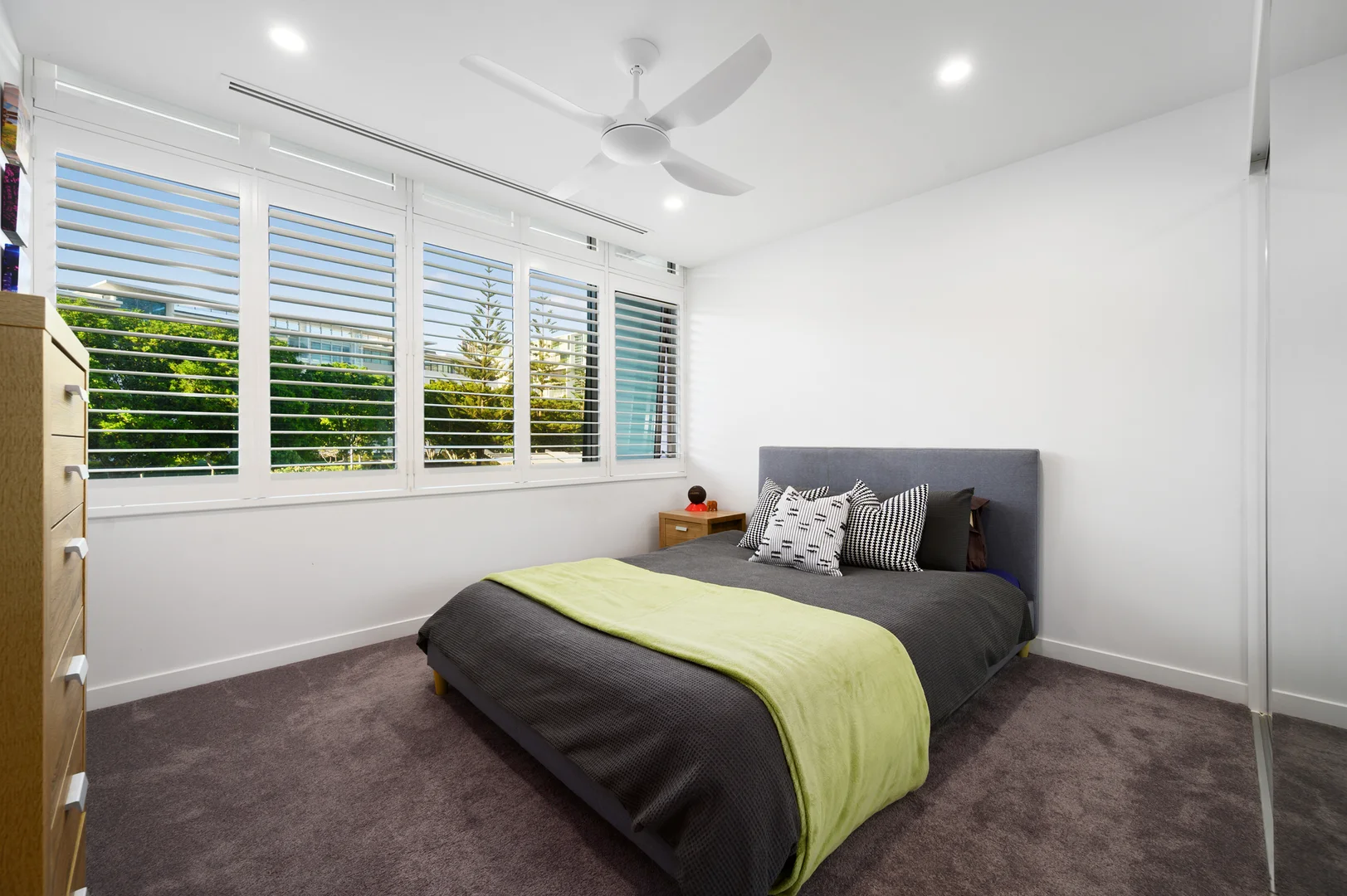 Additional image 26 of 29201/2 Ephraim Island Parade, Paradise Point QLD 4216