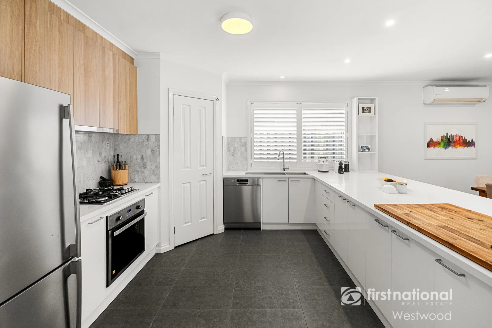 Additional image 2 of 5 Koombahla Court, Werribee VIC 3030