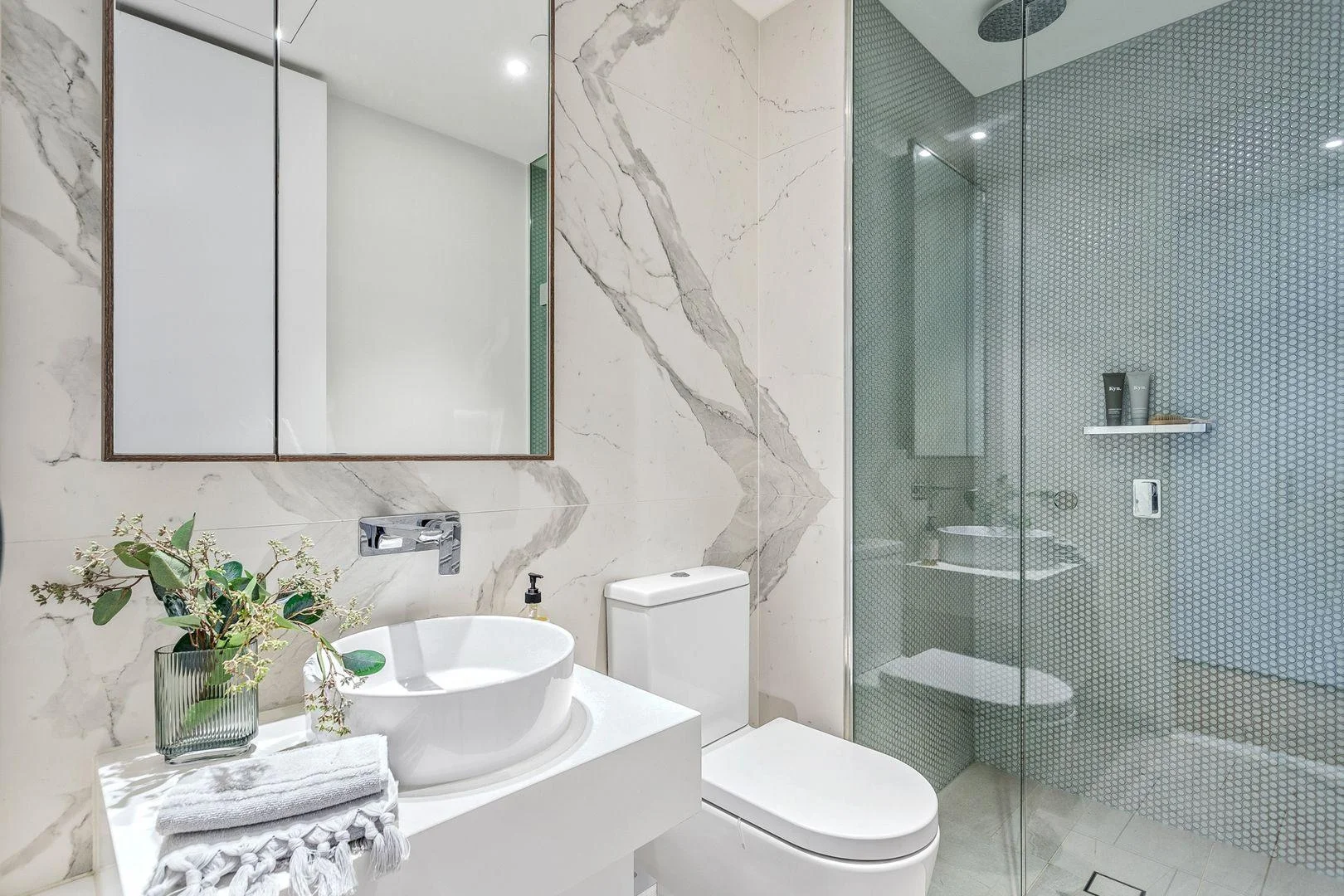 Additional image 4 of 906/77 Queens Road, Melbourne VIC 3004