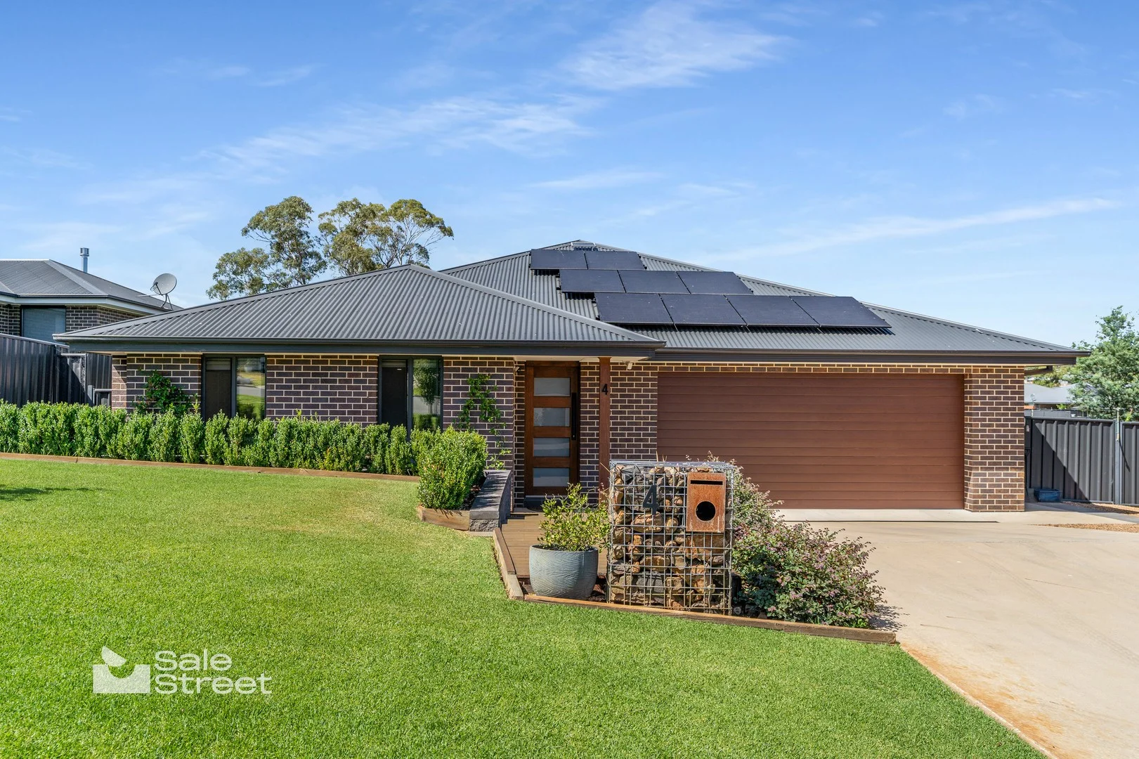 4 Pollock Place, Orange NSW 2800
