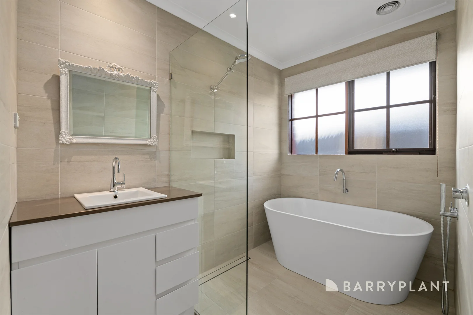 Additional image 10 of 29 Strathavan Drive, Berwick VIC 3806