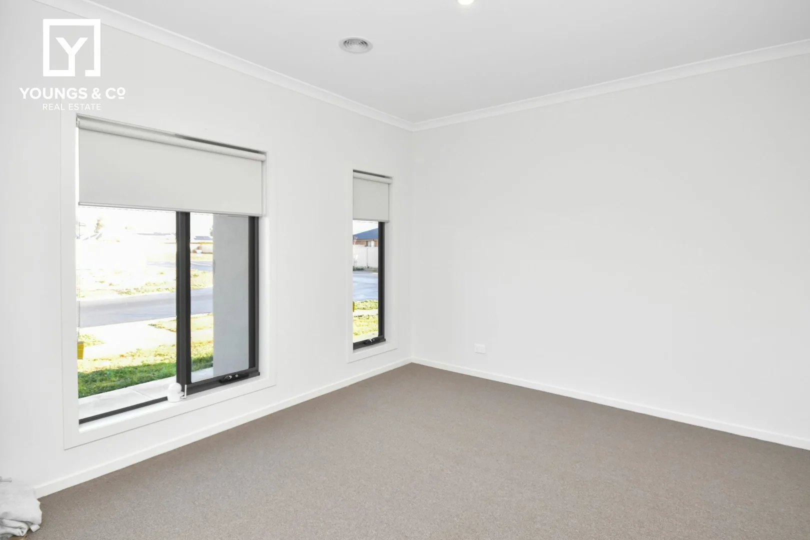 Additional image 3 of 8 Weyba Ave, Kialla VIC 3631