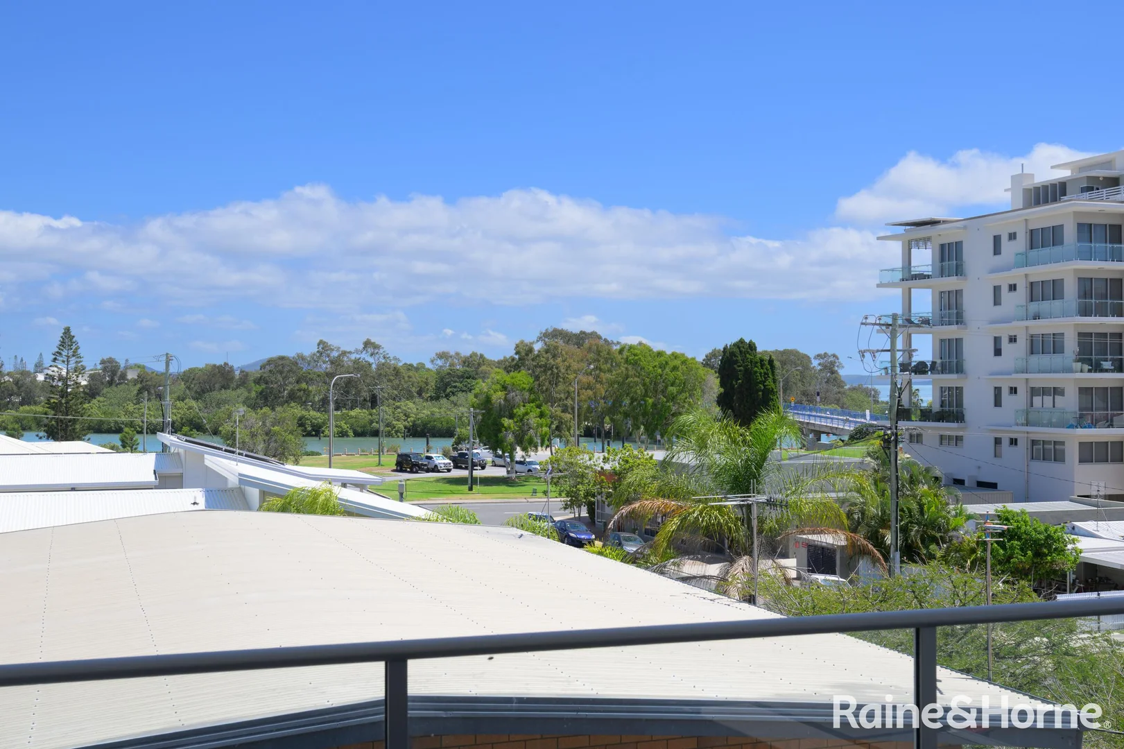 Additional image 2 of 9/11 GLENLYON ST, Gladstone Central QLD 4680