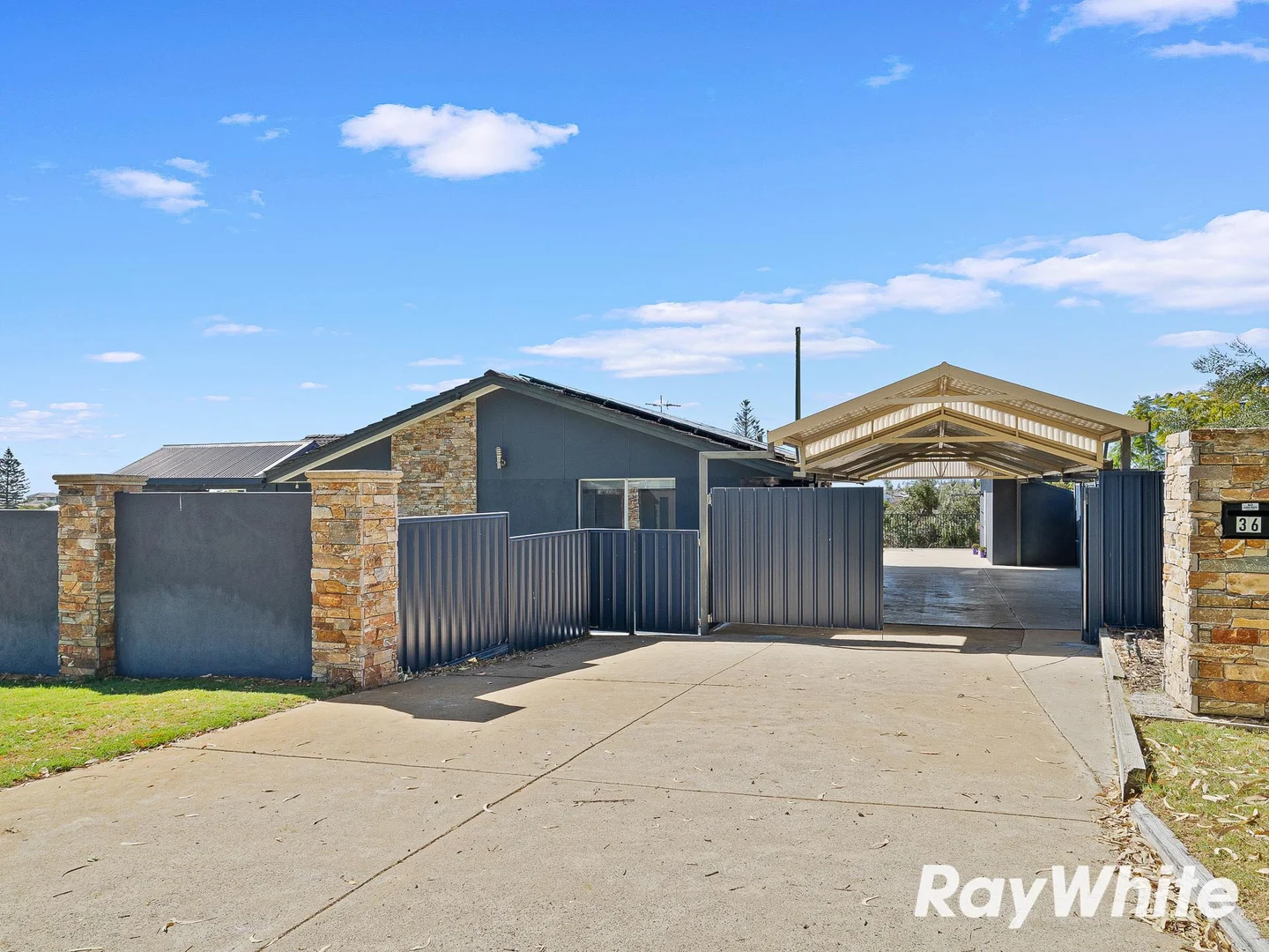 36 Madora Beach Road, Madora Bay WA 6210 photo 4