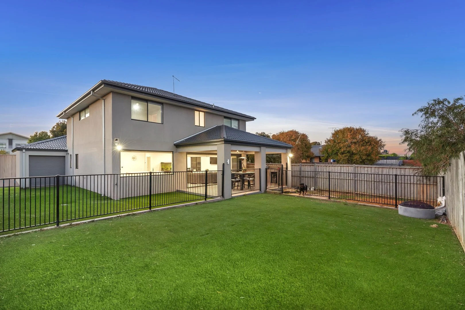 13-15 Ploughman Place, Armstrong Creek VIC 3217