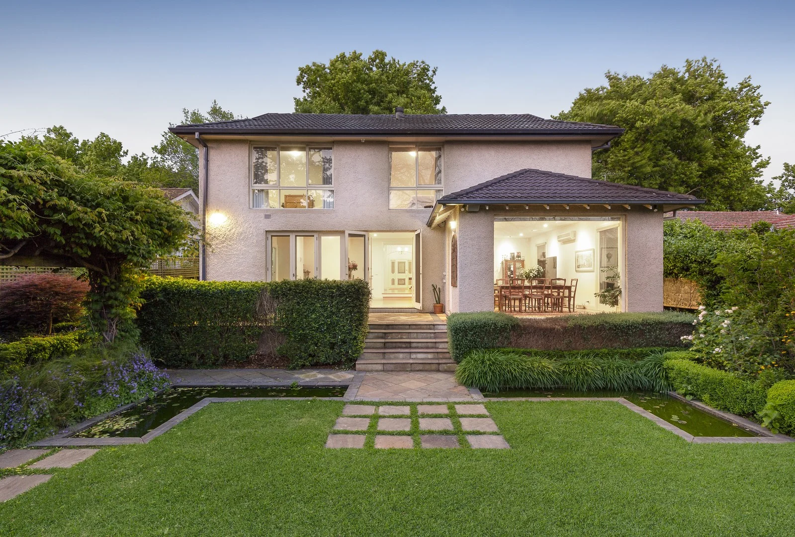 8 Currajong Avenue, Camberwell VIC 3124