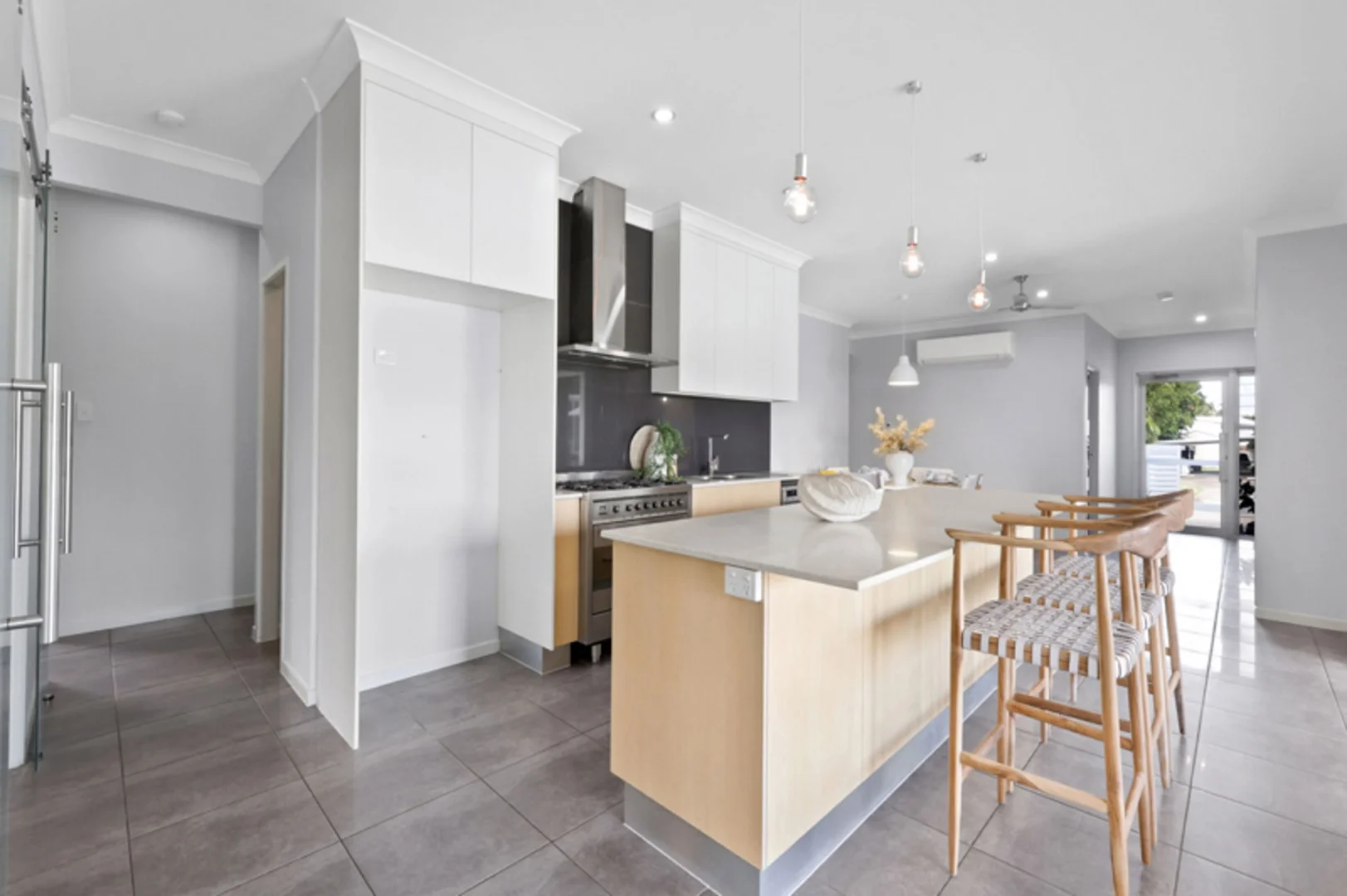 Additional image 15 of 1 Shuttlewood Drive, Richmond QLD 4740