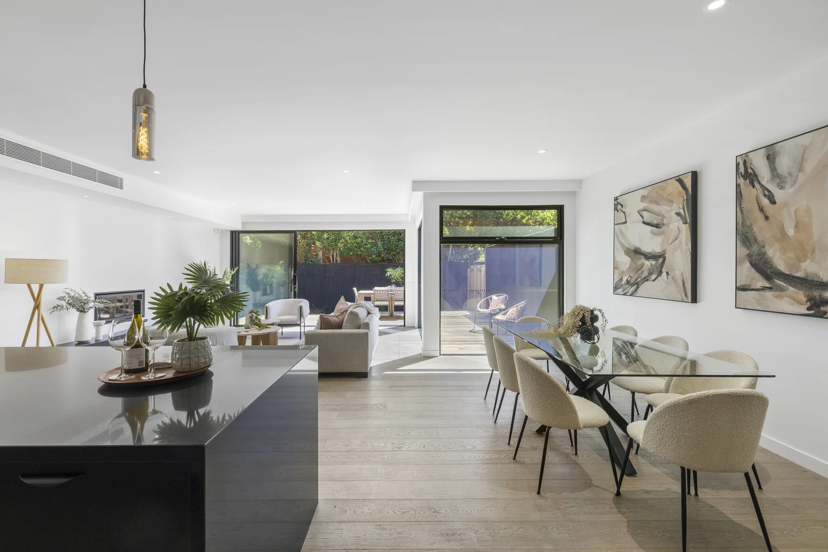 Additional image 2 of 9a Landcox Street, Brighton East VIC 3187