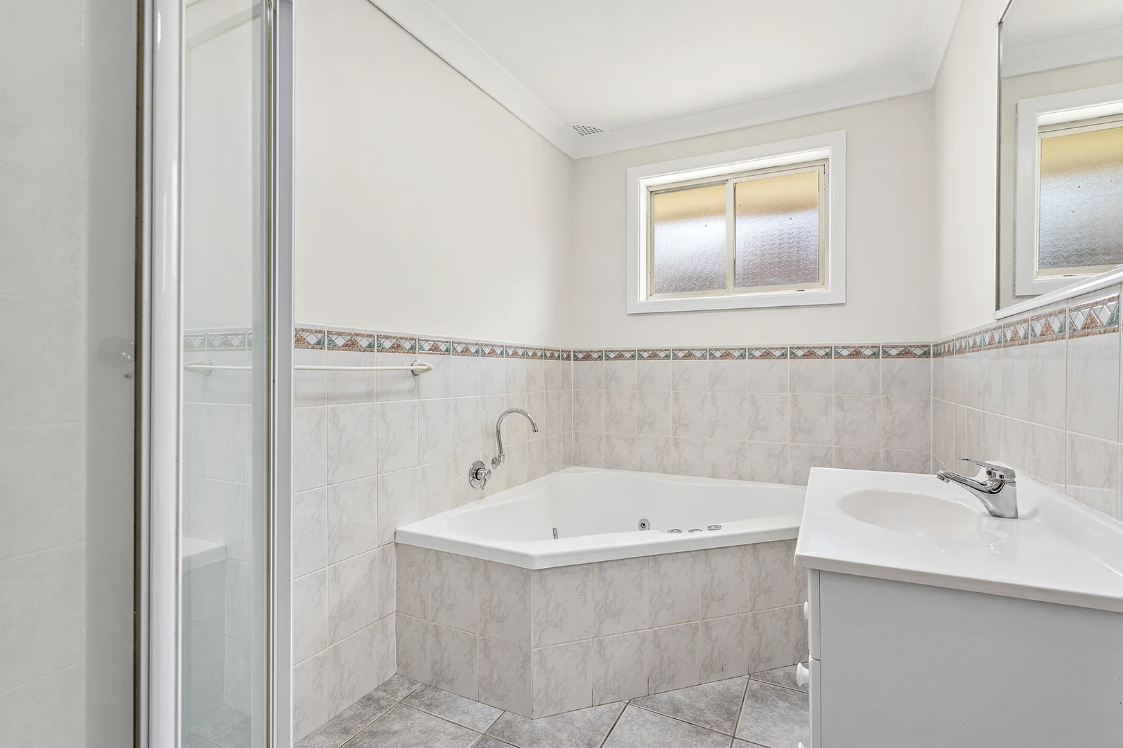 Additional image 5 of 2 Bruce Street, Unanderra NSW 2526