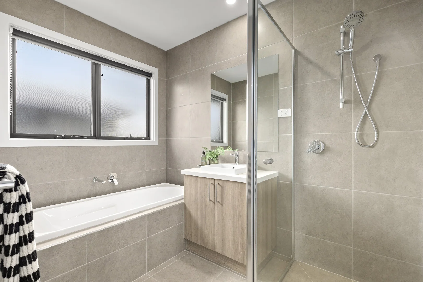 Additional image 9 of 1/11 Raymond Street, Sunshine West VIC 3020