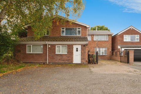 Sickleholm Drive, Leicester LE5