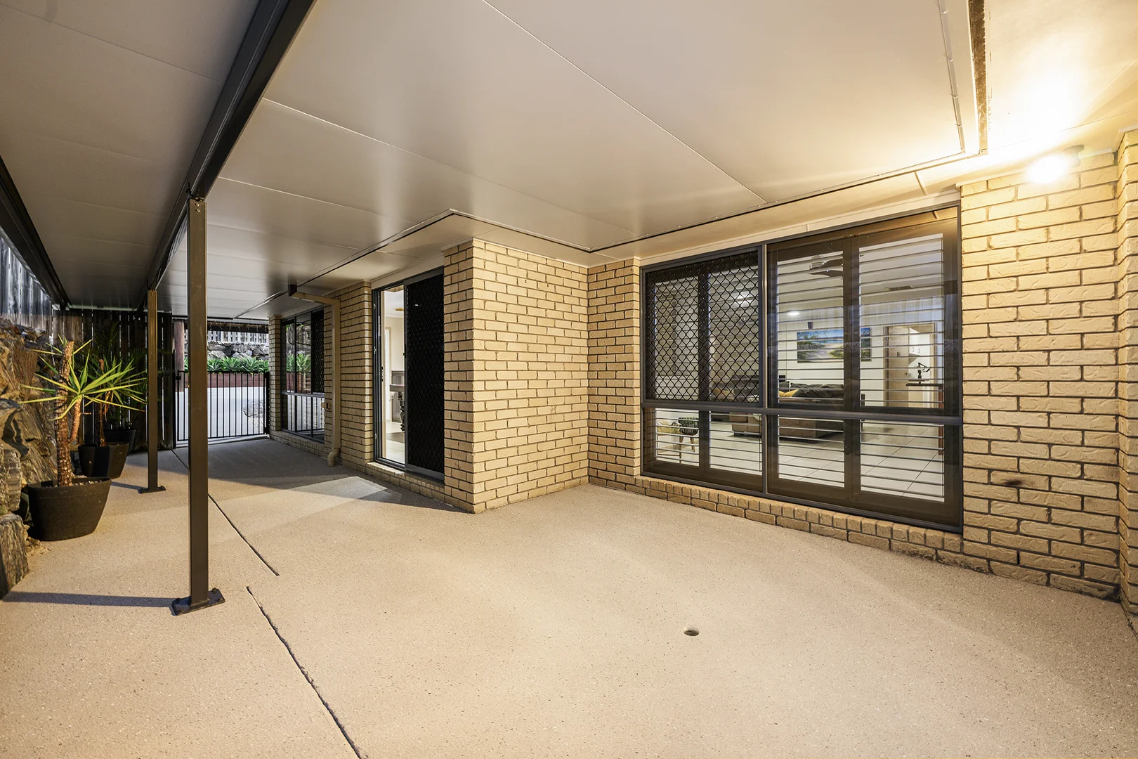 Additional image 28 of 10 Govett Street, Pacific Pines QLD 4211