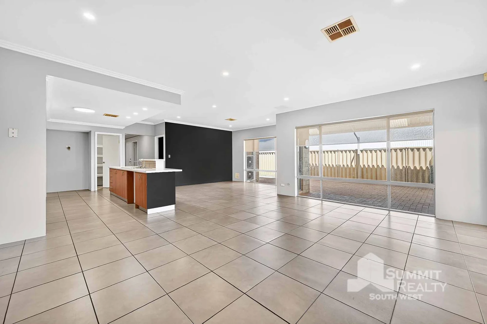 Additional image 8 of 20 Sapphire Road, Dalyellup WA 6230