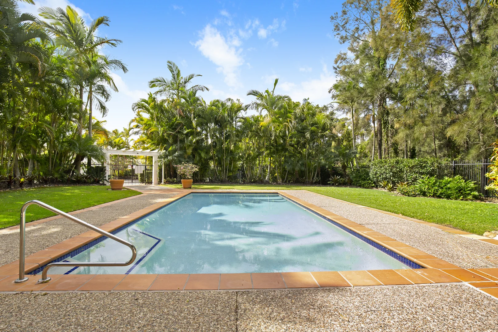 Additional image 28 of 6/Adriana 100 Cotlew Street East, Southport QLD 4215