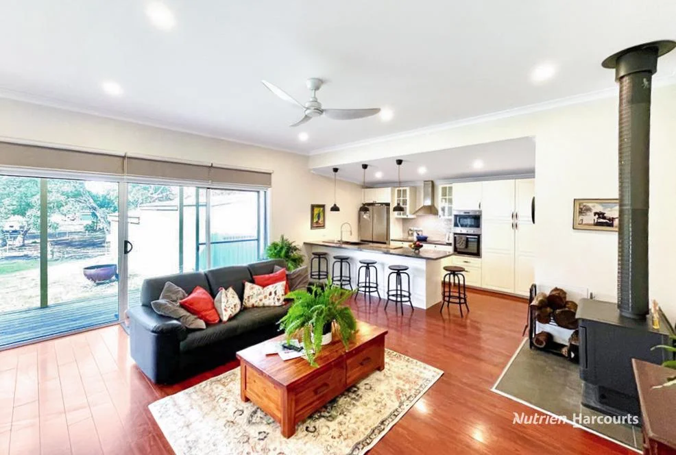 Additional image 2 of 7 Tuckett Street, Casterton VIC 3311