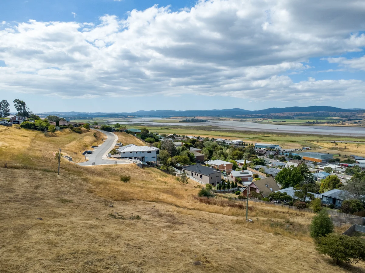 Additional image 5 of 2/47 Orana Place, Riverside TAS 7250