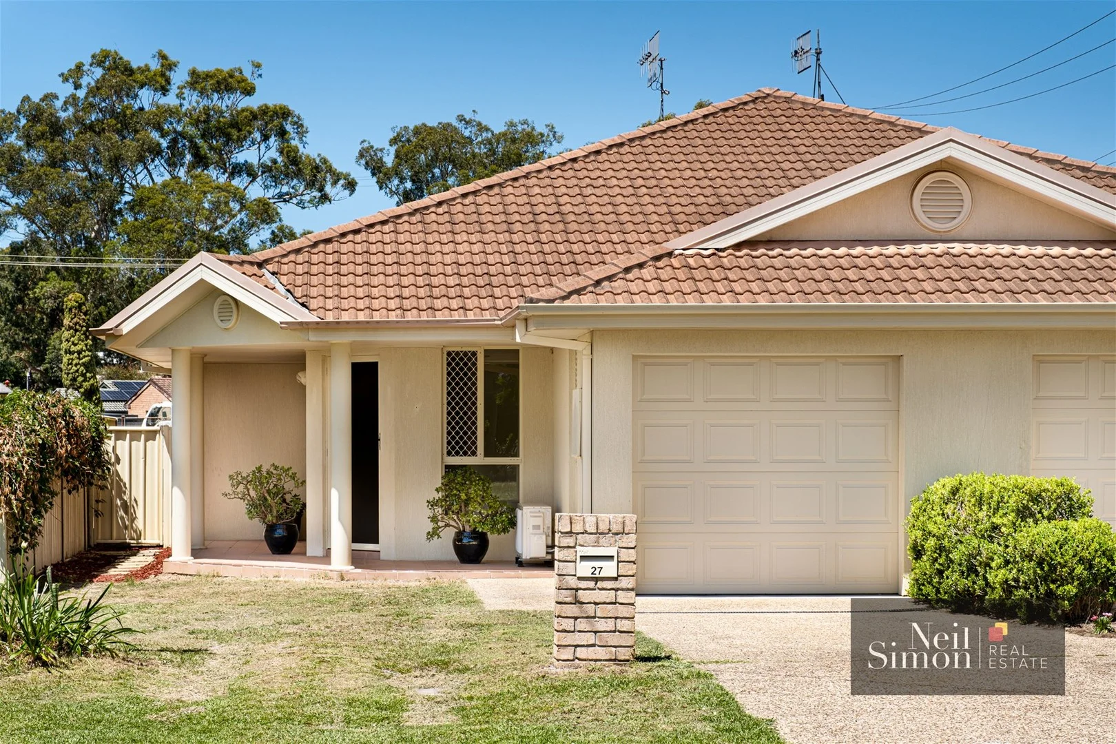 27 Cambridge Avenue, Lemon Tree Passage NSW 2319