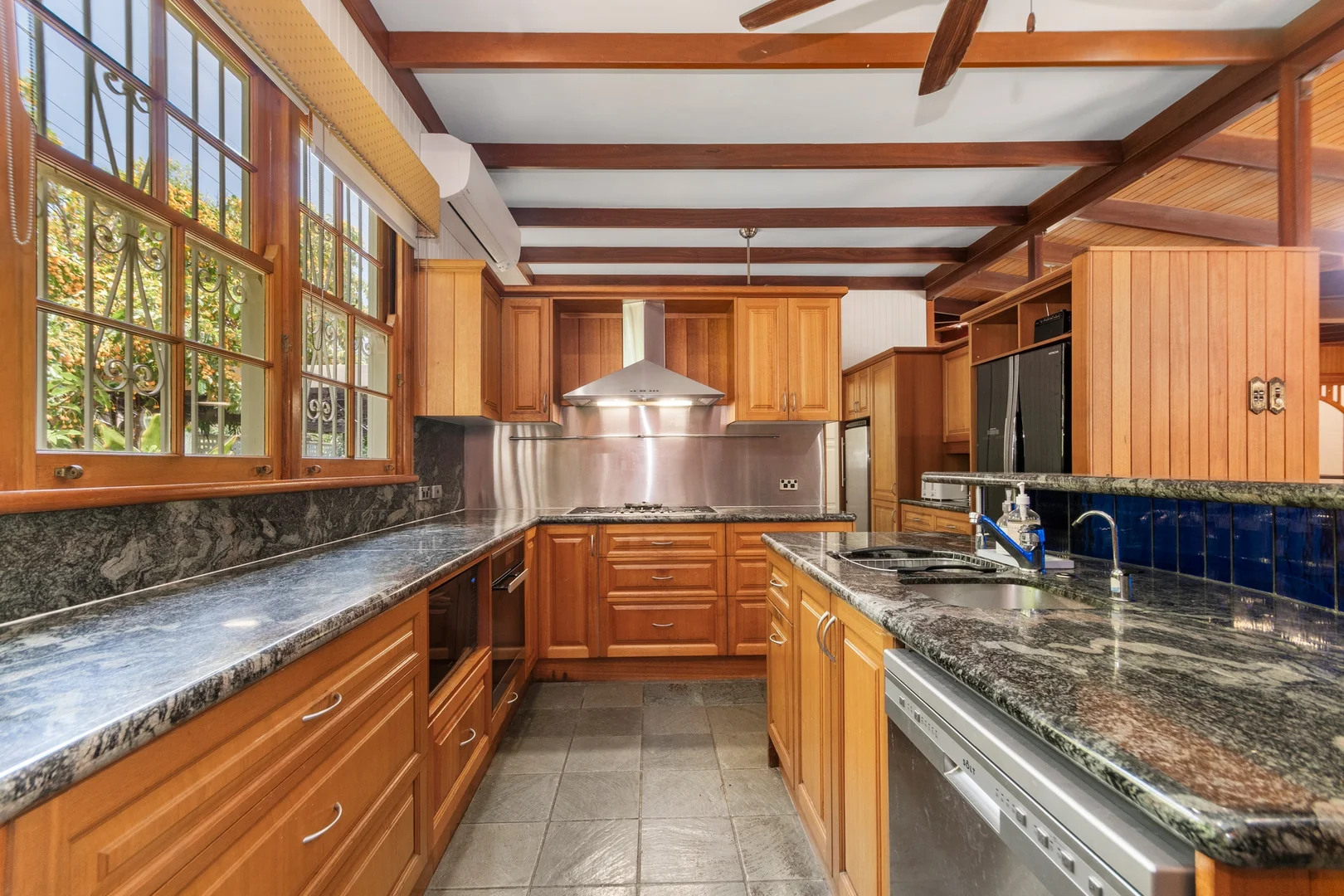 Additional image 11 of 40 Paxton Street, North Ward QLD 4810