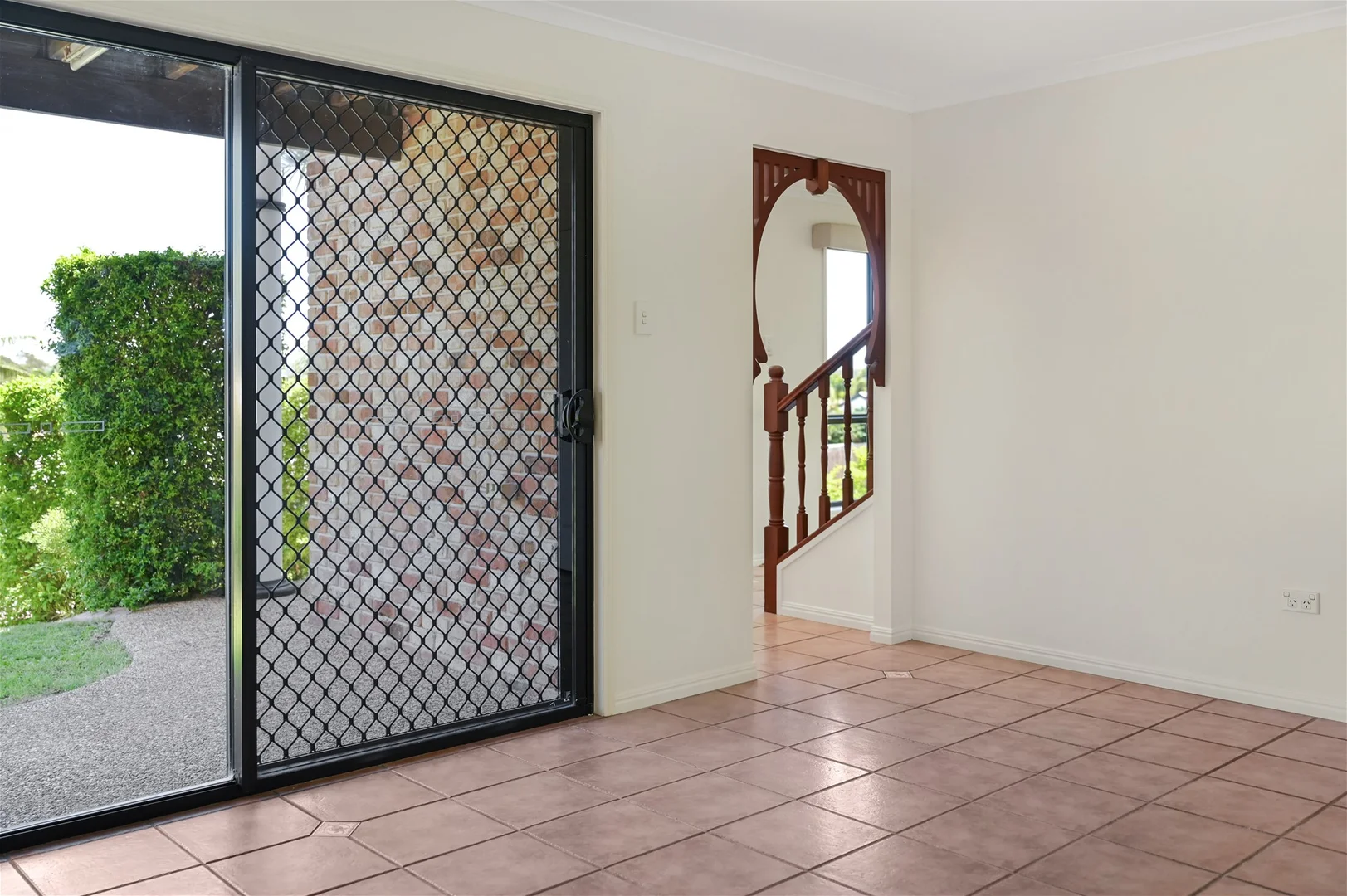 Additional image 2 of 8 Hewett Court, Clinton QLD 4680