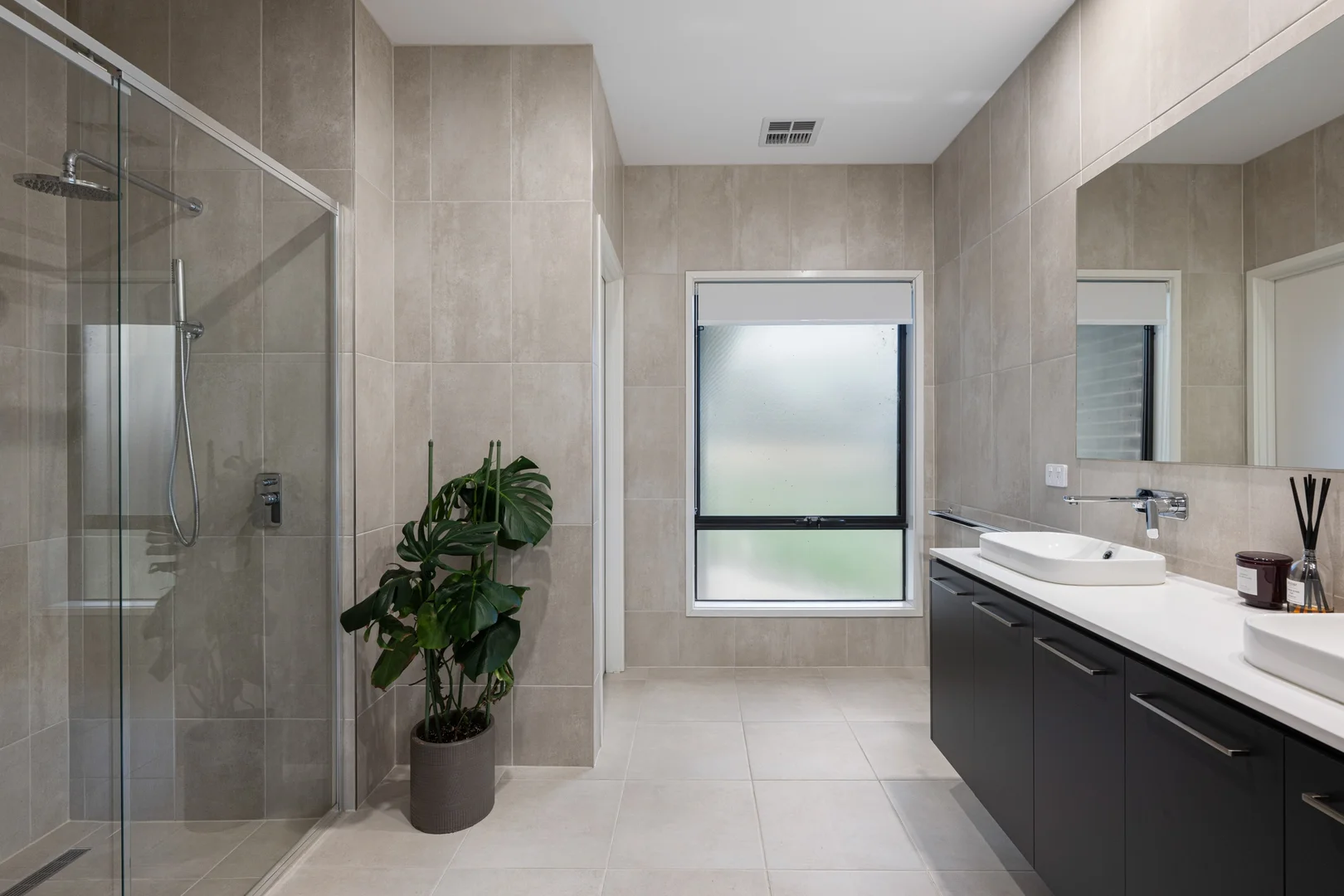 Additional image 9 of 9-11 Main Street, Gerogery NSW 2642