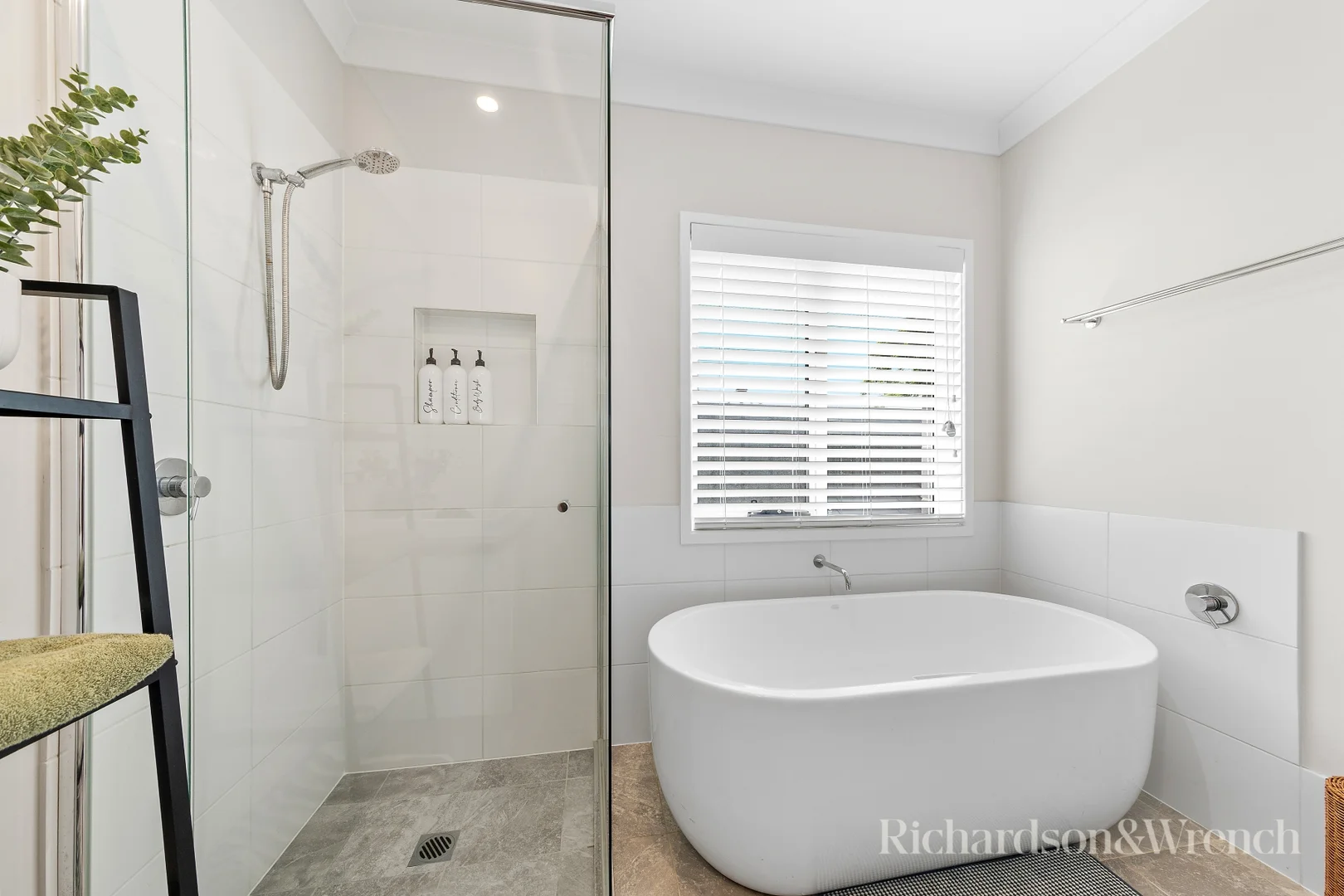 Additional image 8 of 86 McEvoy Avenue, Umina Beach NSW 2257