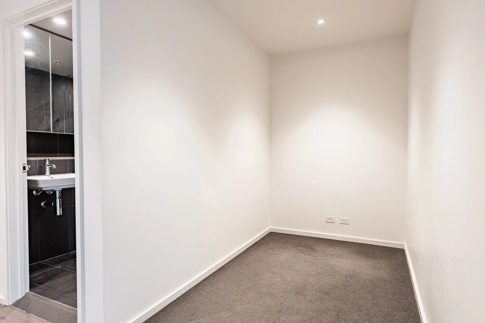 Additional image 6 of 404W/888 Collins Street, Docklands VIC 3008