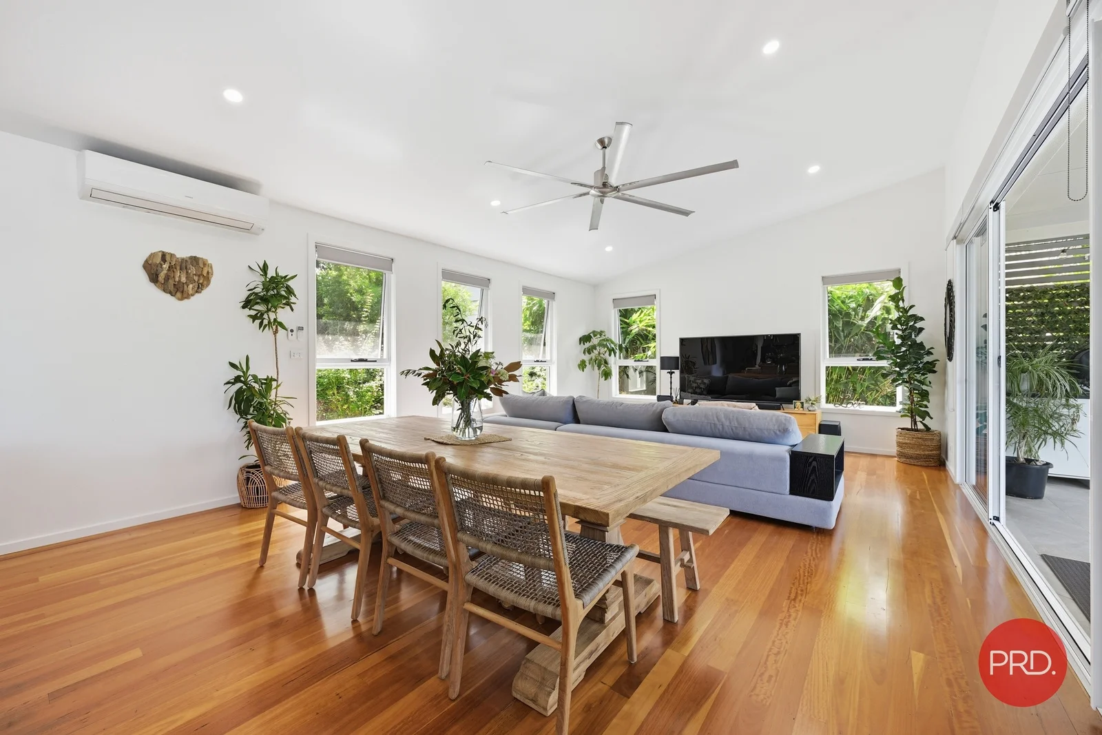 Additional image 41 of 5 Gumtree Glen, Sapphire Beach NSW 2450